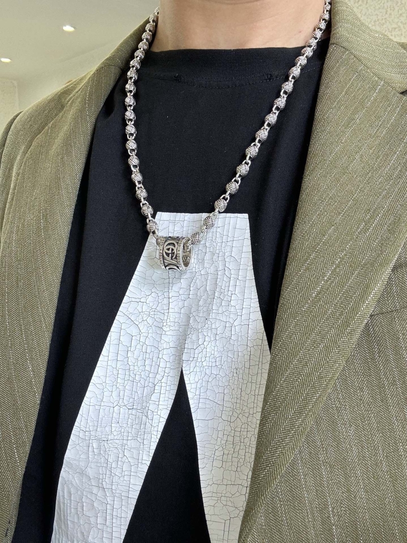 Gvc*1 necklaces